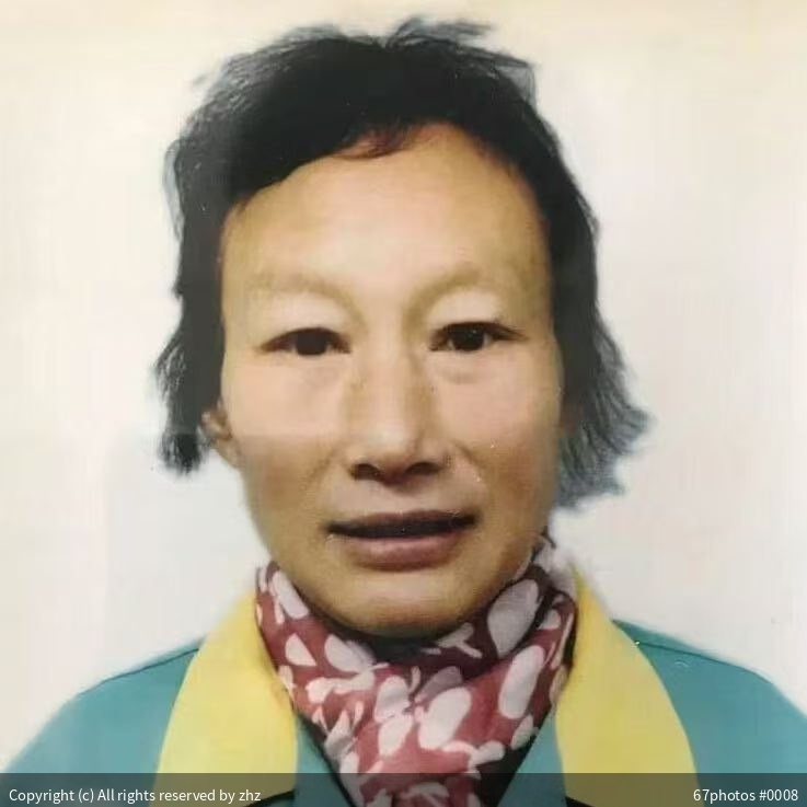 676767